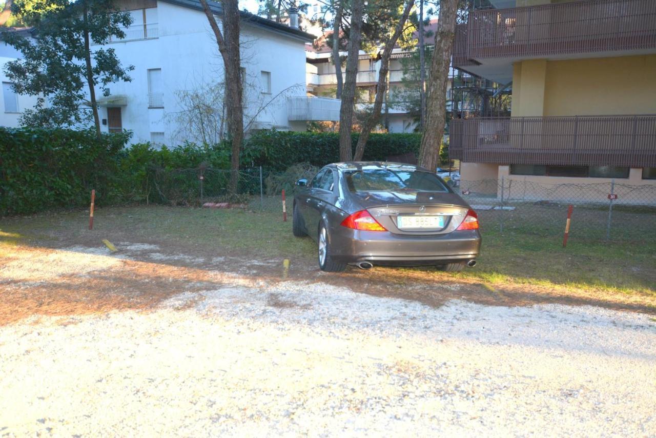 Lignano Nette Wohnung Naehe Am Meer Lignano Sabbiadoro Exterior photo